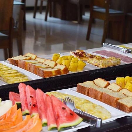 Hotel G & K Brasiléia Eksteriør bilde